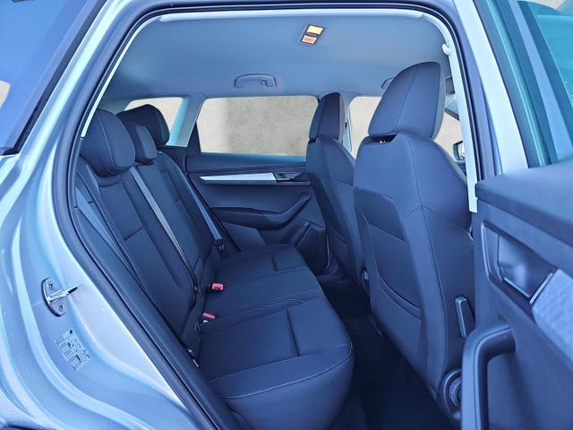 Skoda Karoq Selection 1.5 TSI / Navi ACC R&uuml;ckfahrk 