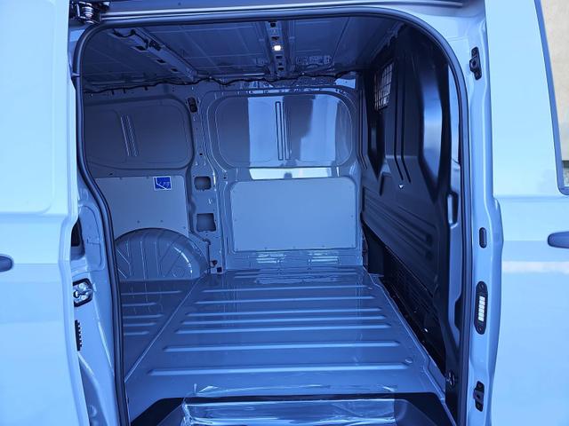 Volkswagen T7 Transporter Kastenwagen 2.0 TDI 81 kW KR Kasten AHK / PDC vo. hi 