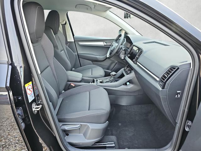 Skoda Karoq Selection 1.5 TSI DSG ACC AHK Navi Kamera 