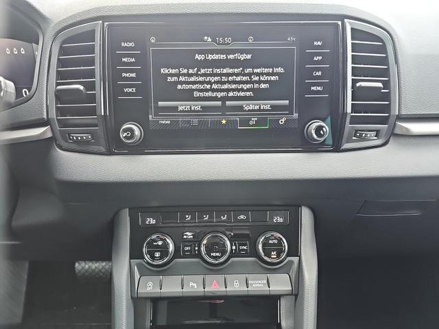 Skoda Karoq Selection 1.5 TSI DSG / Navi R&uuml;ckfahrk 