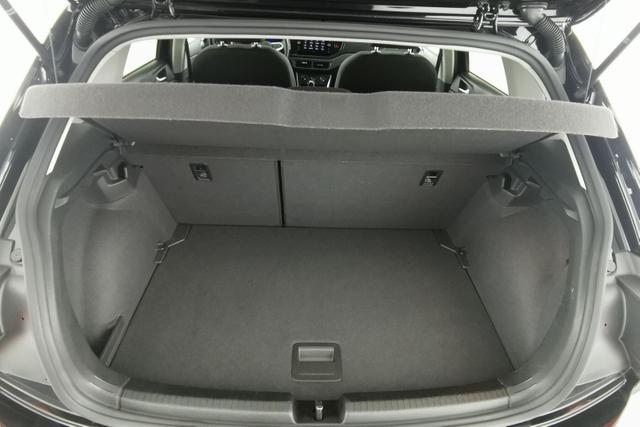 Volkswagen Polo LIFE 1.0 TSI / LED AppConnect&AppleCarPla 