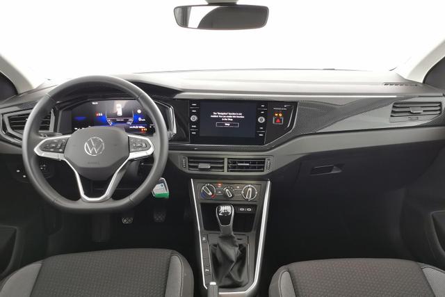 Volkswagen Polo LIFE 1.0 TSI / LED AppConnect&AppleCarPla 