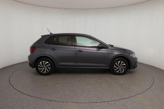 Volkswagen Polo LIFE 1.0 TSI / LED AppConnect&AppleCarPla 