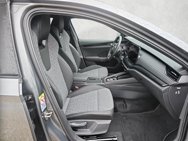 Skoda Octavia Combi 2.0 TSI 150 kW 4x4 Sportline DSG / Matrix 