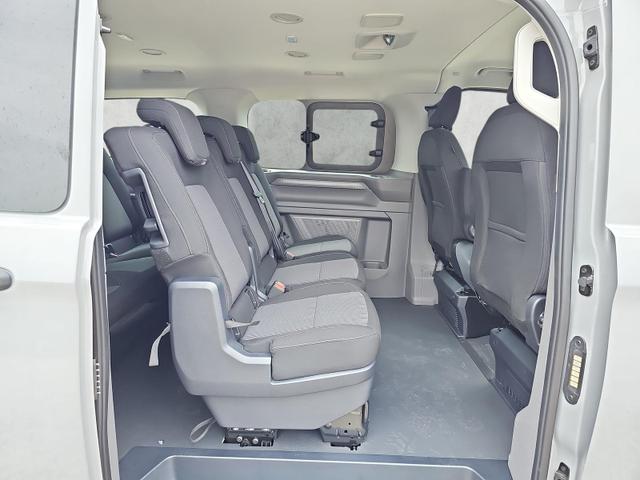 Volkswagen Caravelle 2.0 TDI 110 kW kurz 8Si. 5JGar Kamera SHZ Alu 