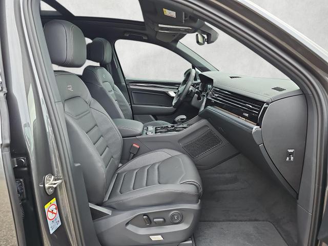 Volkswagen Touareg 3.0 TDI 210 kW 4Motion R-Line V6 4M Allradlenk Standhzg 