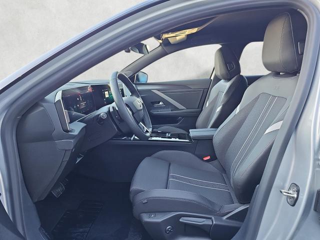 Opel Astra Caravan GS Sportstourer 1.2 Autom Kamera360 Winter 