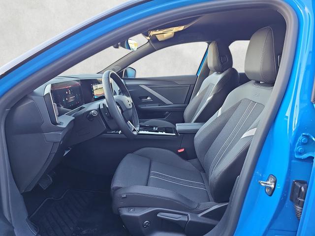 Opel Astra Caravan GS Sportstourer 1.2 Autom Kamera360 Winter 