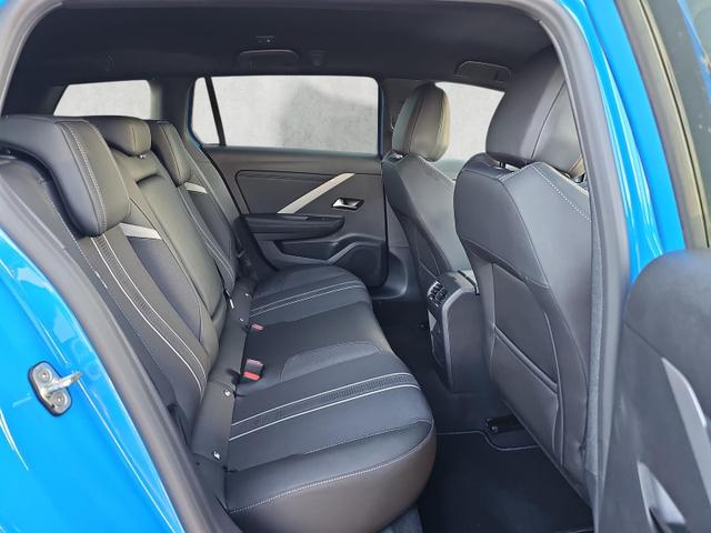 Opel Astra Caravan GS Sportstourer 1.2 Autom Kamera360 Winter 