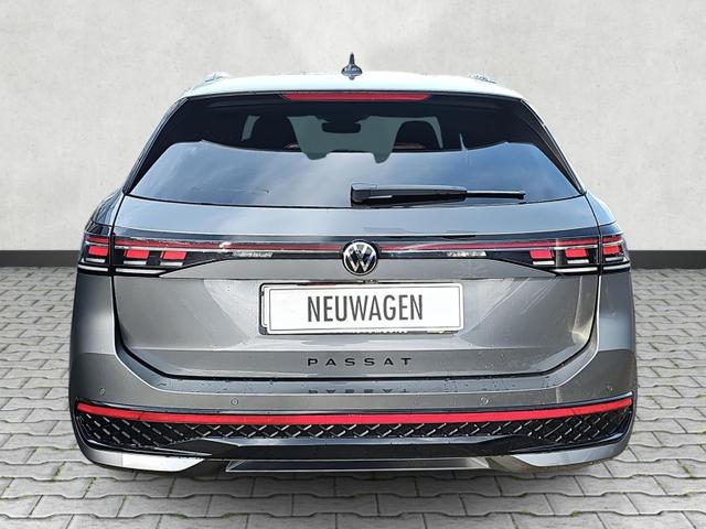 Volkswagen Passat Variant 2.0 TDI 142 kW 4Motion R-Line DSG 4M Matrix AHK 