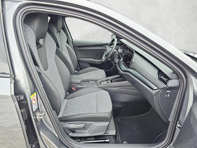 Skoda Octavia Combi 1.5 TSI mHEV 110 kW Sportline eTSI DSG Matrix 4JGa 