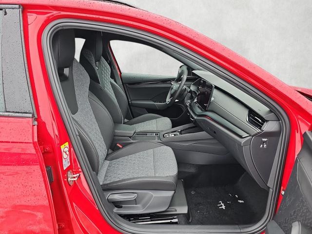 Skoda Octavia Combi 1.5 TSI mHEV 110 kW Sportline eTSI DSG Matrix AHK 