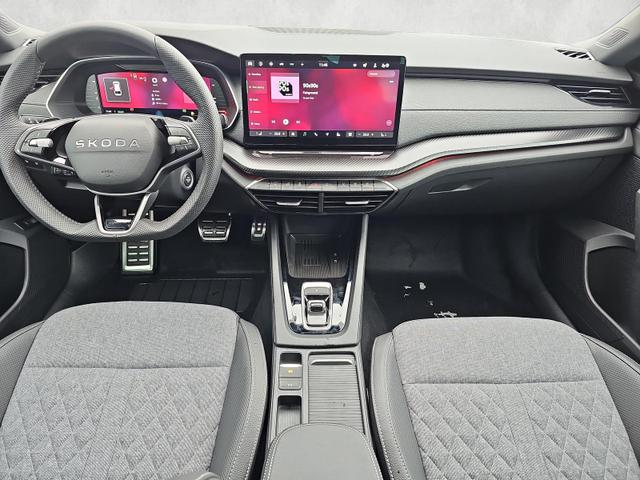Skoda Octavia Combi 1.5 TSI mHEV 110 kW Sportline eTSI DSG Matrix AHK 