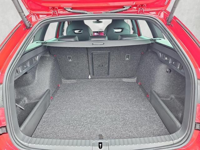 Skoda Octavia Combi 1.5 TSI mHEV 110 kW Sportline eTSI DSG Matrix AHK 