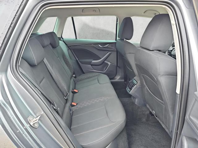 Skoda Kamiq Ambition 1.0 TSI / AndroidAutoAppleCarPlay 