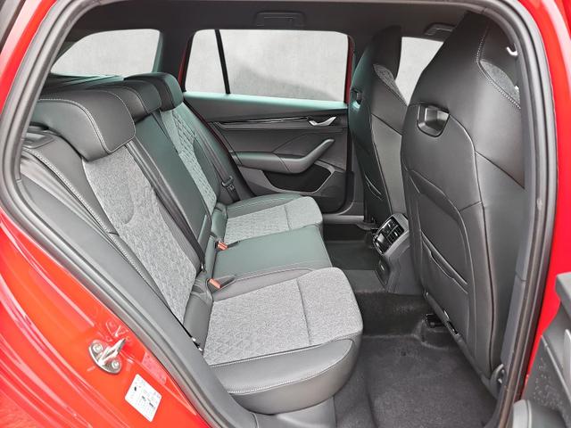 Skoda Octavia Combi 2.0 TSI DSG 150 kW 4x4 Sportline AHK Kessy 