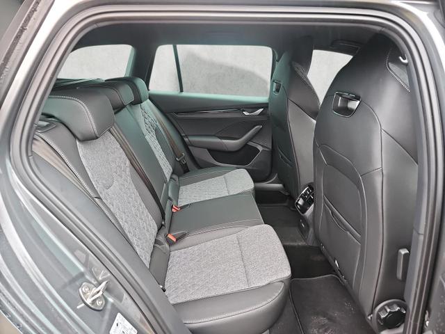 Skoda Octavia Combi 2.0 TSI 150 kW 4x4 Sportline DSG / Matrix 