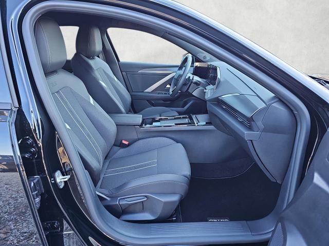 Opel Astra Caravan GS Sportstourer 1.2 Autom Kamera360 Winter 