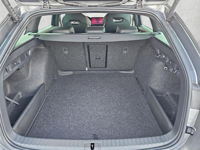Skoda Octavia Combi 2.0 TSI 150 kW 4x4 Sportline DSG AHK Kessy 