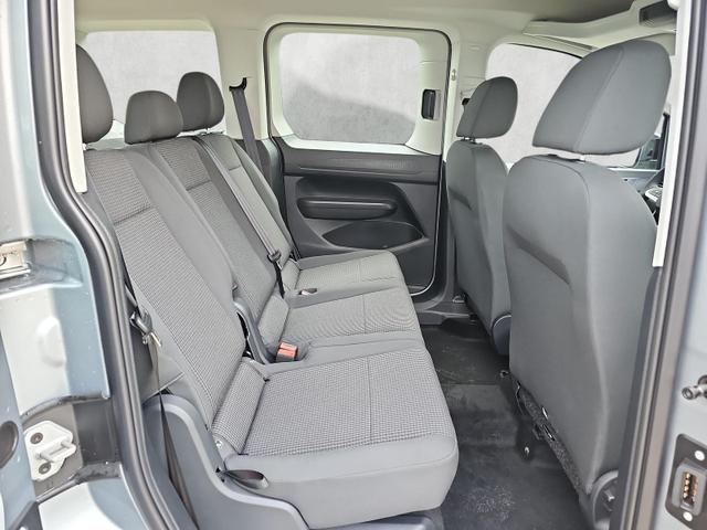 Volkswagen Caddy Basis 1.5 TSI DSG Family 5-Si. AppCon R&uuml;ckfahrk 