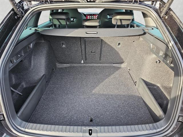 Skoda Octavia Combi 2.0 TSI 150 kW 4x4 Sportline DSG / Matrix 