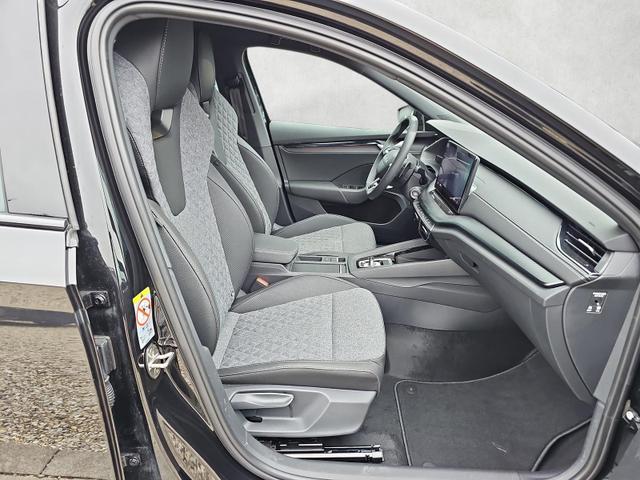 Skoda Octavia Combi 2.0 TDI 110 kW Sportline DSG AHK elHeckkl 