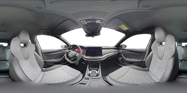 Skoda Octavia Combi 2.0 TSI 150 kW 4x4 Sportline DSG / Matrix 