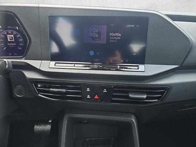 Volkswagen Caddy Maxi Basis 1.5 TSI DSG 7-Sitzer / AppCon AHK 