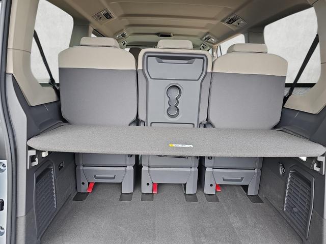 Volkswagen T7 Multivan Edition lang 2.0 TDI DSG VisaVis AHK 