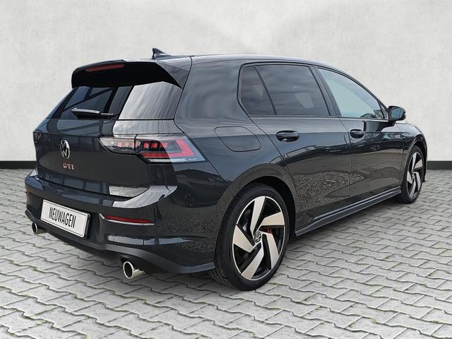 Volkswagen Golf 2.0 TSI 195 kW GTI DSG BlackStyle IQ.Light Kamera 