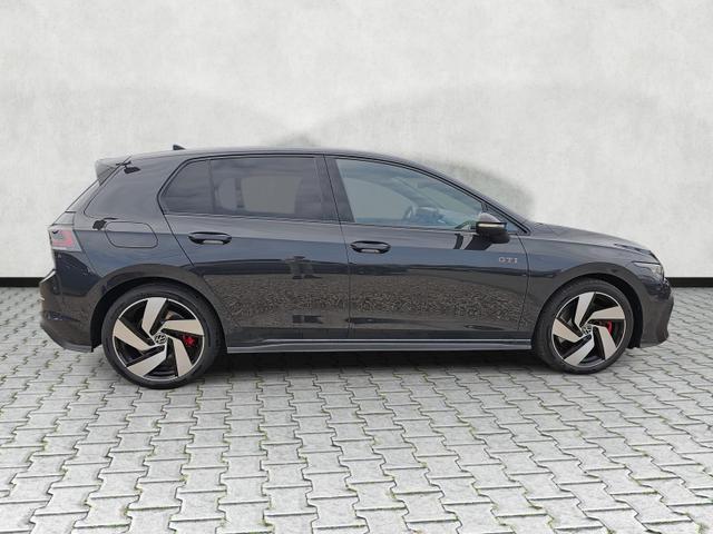 Volkswagen Golf 2.0 TSI 195 kW GTI DSG BlackStyle IQ.Light Kamera 