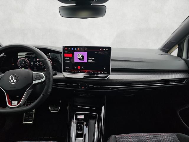 Volkswagen Golf 2.0 TSI 195 kW GTI DSG BlackStyle IQ.Light Keyless 