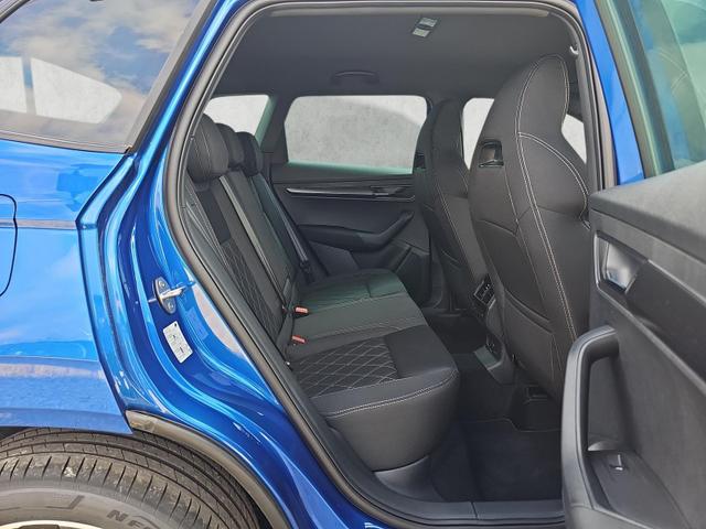 Skoda Karoq Sportline 1.5 TSI DSG 360Grad AHK schwenkb 