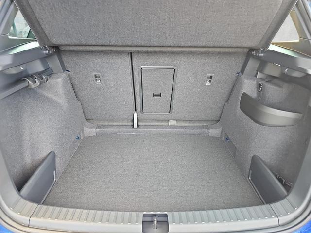 Skoda Karoq Sportline 4x4 2.0 TSI DSG AHK Travel Ass. 