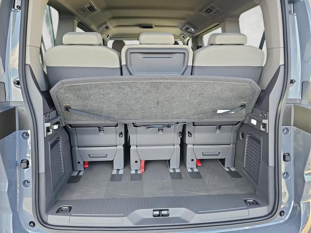 Volkswagen T7 Multivan Edition lang 2.0 TDI DSG VisaVis 18Z 