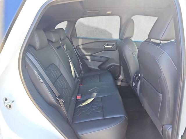 Nissan Qashqai 1.3 DIG-T X-Tronic Tekna Winterpaket 