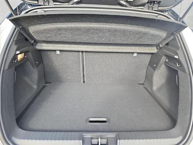 Renault Captur 140 Mild-Hybrid Techno 360Grad Kamera Nav 