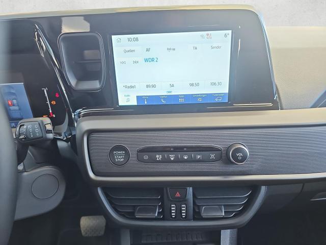 Ford Tourneo Courier Titanium 1.0 EB Autom. / AHK 