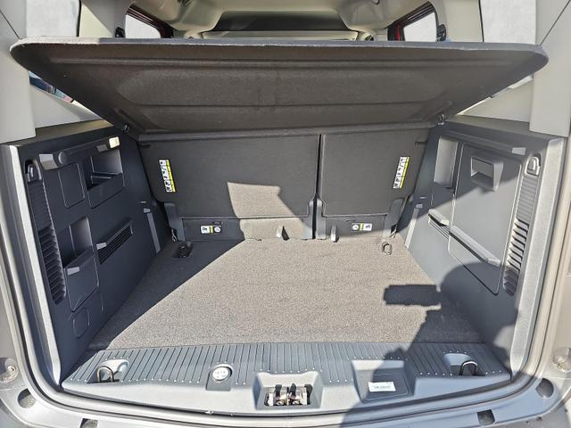 Ford Tourneo Courier Titanium 1.0 EB Autom. / AHK 