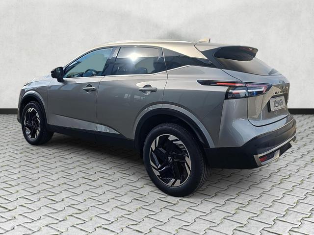 Nissan Qashqai 1.3 DIG-T X-Tronic N-Connecta / Winterp 