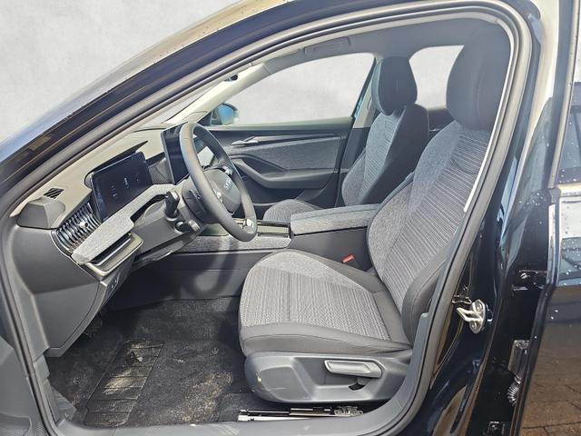 Skoda Superb Combi 2.0 TDI 110 kW Selection DSG Nav AHK Kessy 