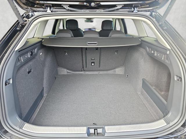 Skoda Superb Combi 2.0 TDI 110 kW Selection DSG Nav AHK Kessy 