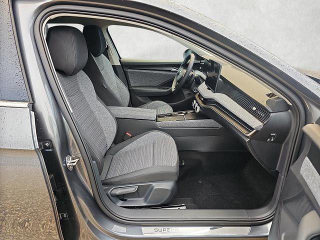 Skoda Superb Combi 2.0 TDI 110 kW Selection DSG Nav AHK Kessy 