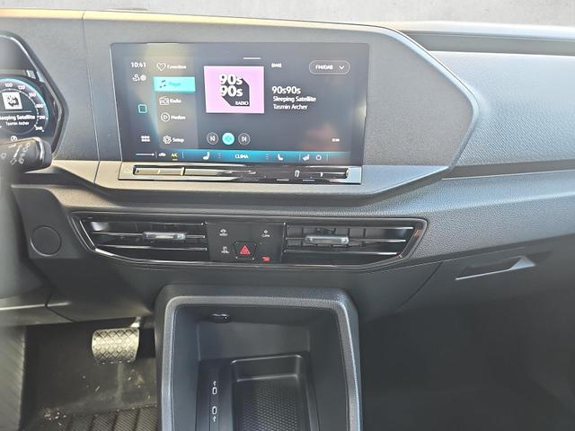 Volkswagen Caddy Basis 1.5 TSI DSG Family 5-Si. AppCon R&uuml;ckfahrk 