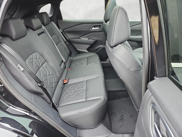 Nissan Qashqai 1.3 DIG-T X-Tronic 4WD Tekna HUD Pano 