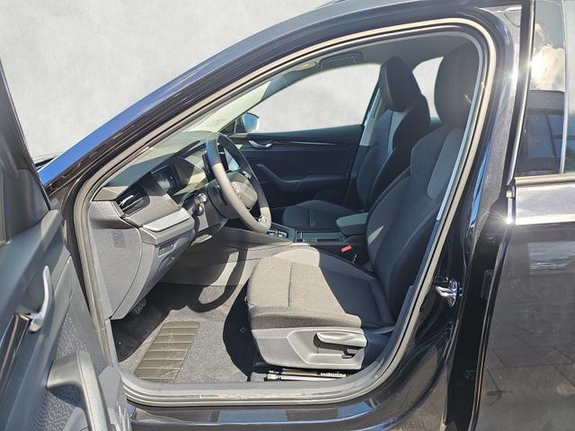 Skoda Octavia Combi 1.5 TSI mHEV 110 kW Selection eTSI DSG / AHK schw. 