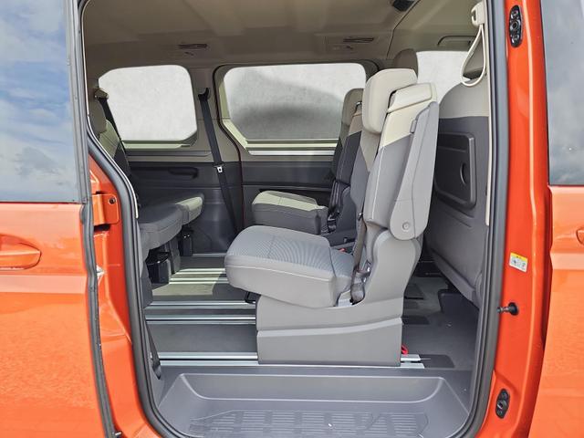 Volkswagen T7 Multivan Edition lang 2.0 TDI DSG VisaVis 18Z 