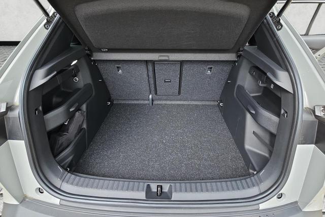 Skoda Elroq 60 Sportline ACC AHK Side-Assist Kamera 