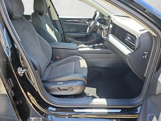 Volkswagen Passat Variant 2.0 TDI 110 kW Elegance DSG IQ.Light AHK 