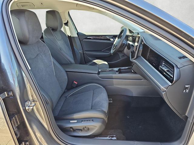 Volkswagen Passat Variant 2.0 TDI 110 kW Elegance DSG IQ.Light AHK 